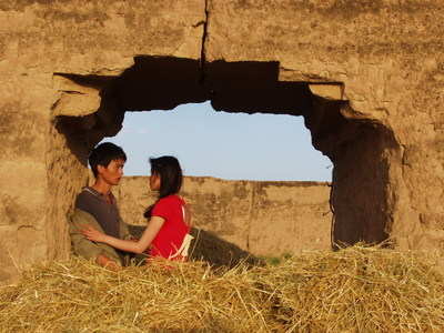 The_red_awn_still_05